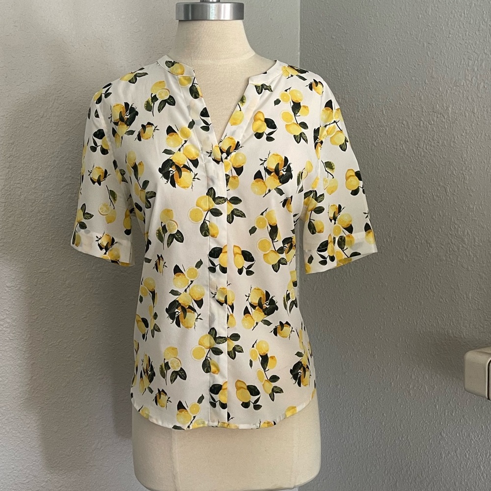 Lemon Print Short Sleeve Blouse